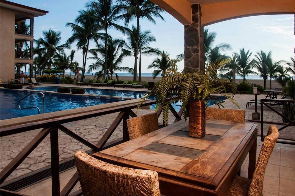 ​Delluz Bahia Encantada Jaco Bagian luar foto
